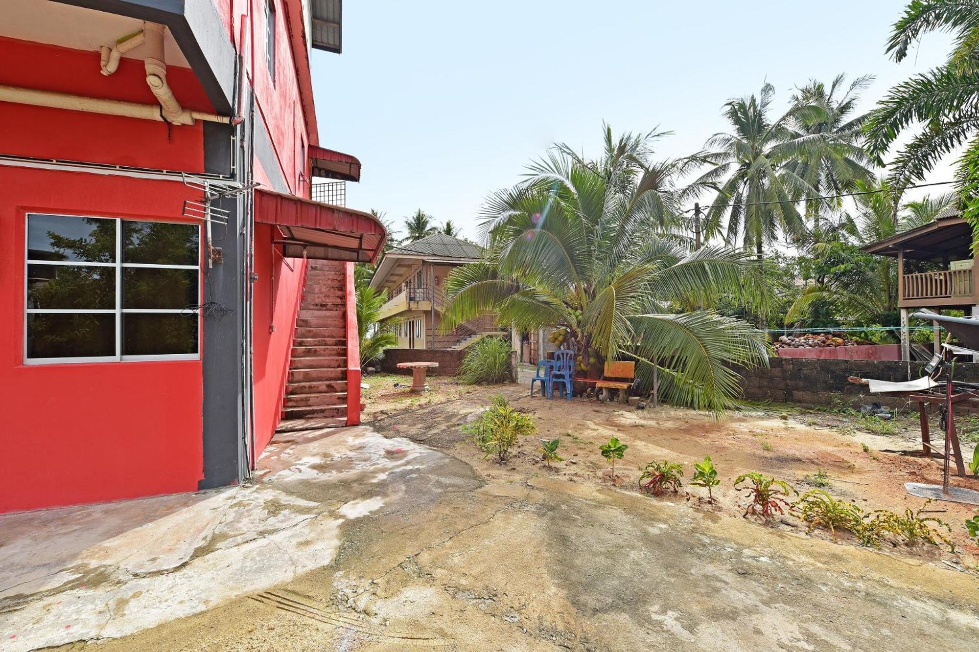 Capital O 90664 Rabi Hotel โกตาบารู ภายนอก รูปภาพ